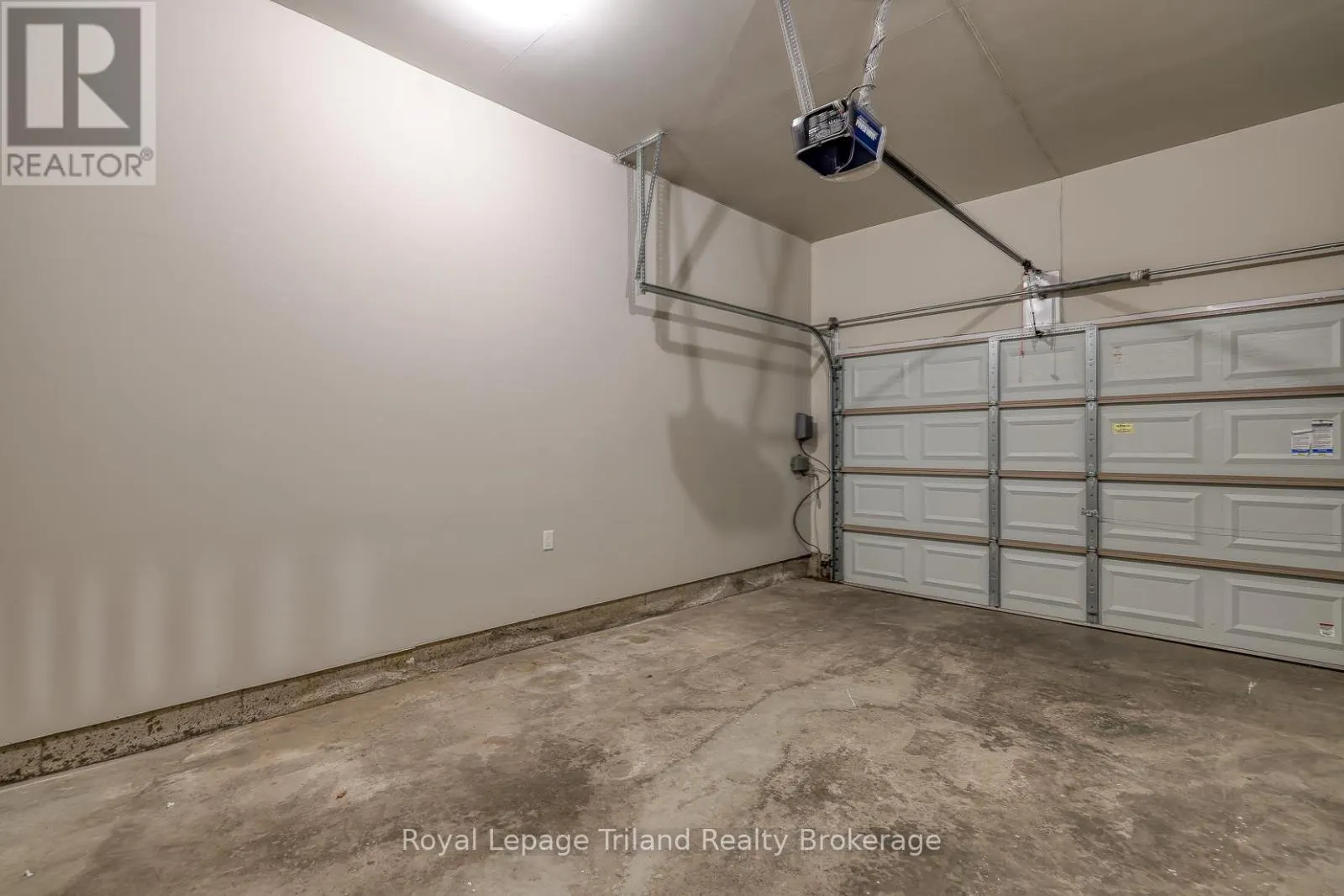 2 - 145 DELATRE STREET W, #2