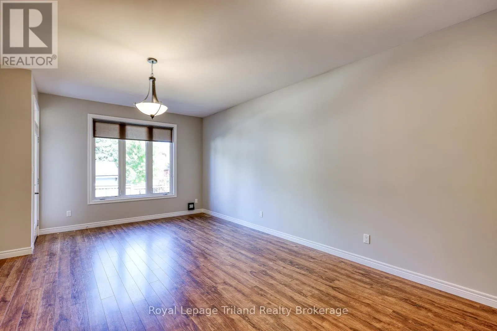 2 - 145 DELATRE STREET W, #2