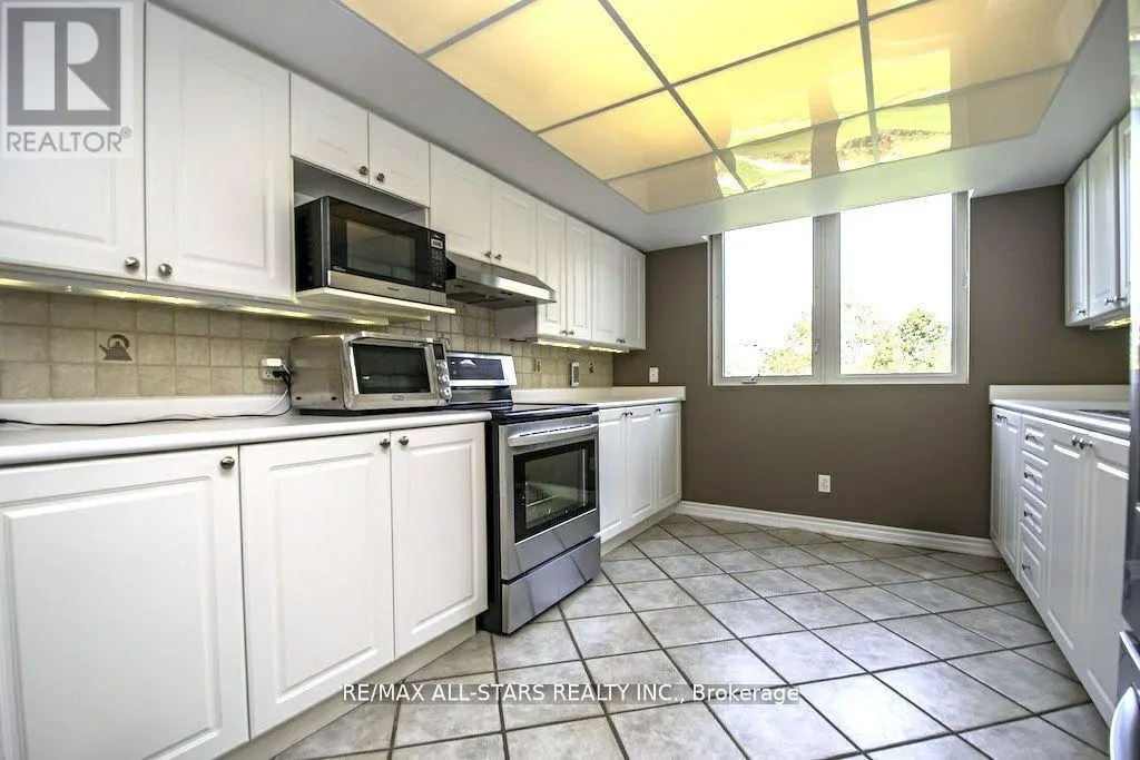 305 - 51 RIVERMILL BOULEVARD, #305