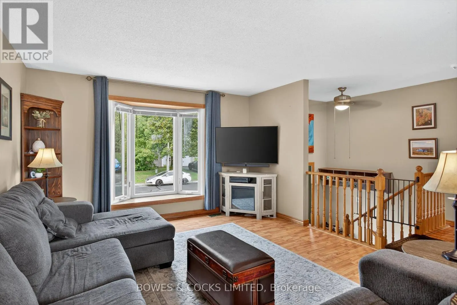 1349 TUDOR CRESCENT