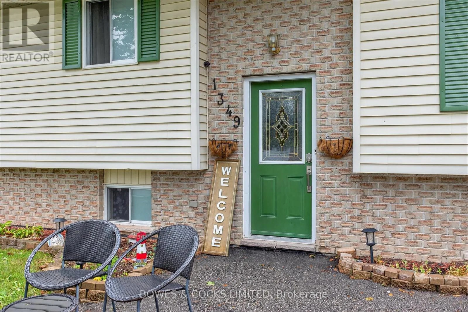 1349 TUDOR CRESCENT