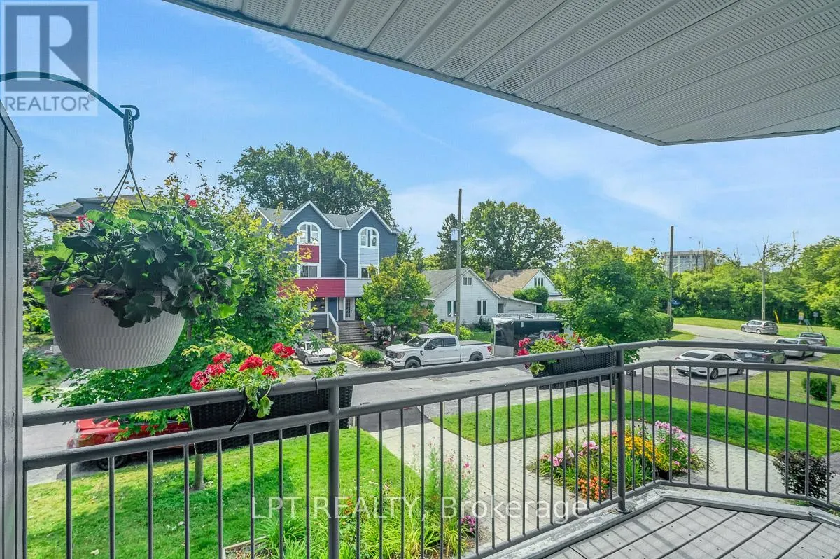 13 - 1121 BAVLIE AVENUE