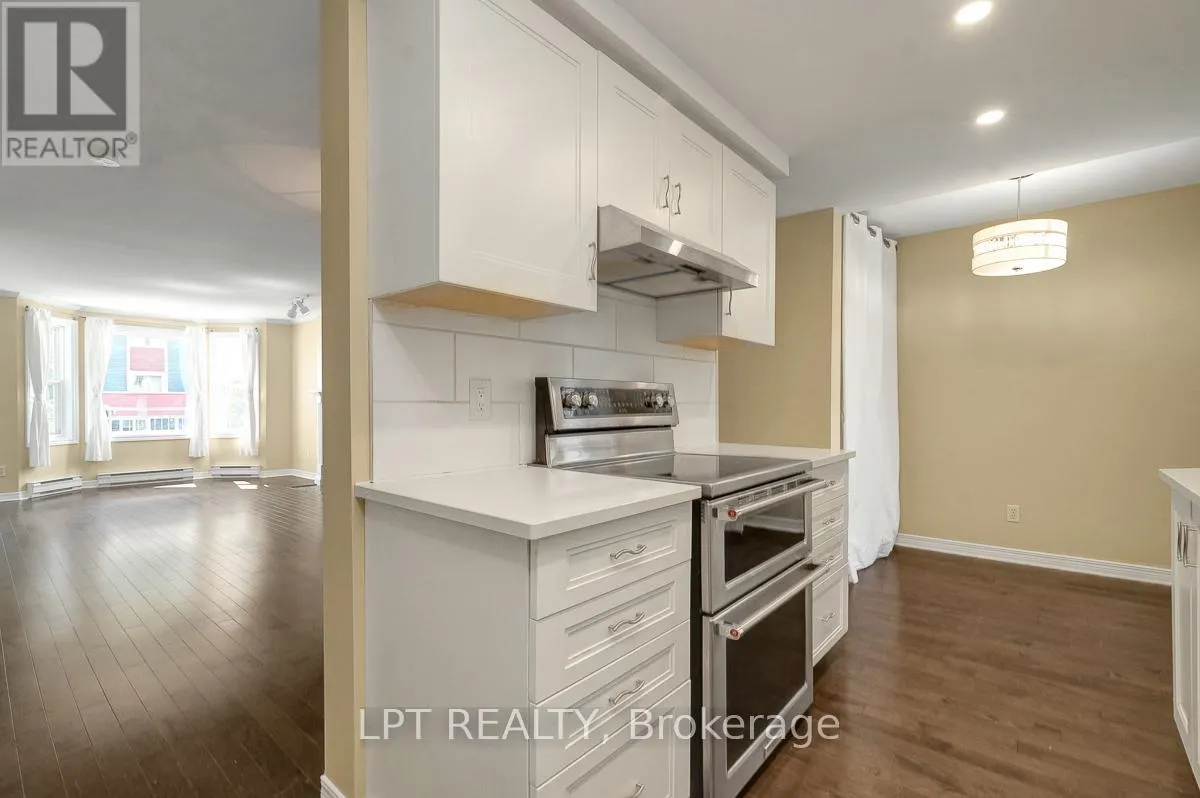 13 - 1121 BAVLIE AVENUE
