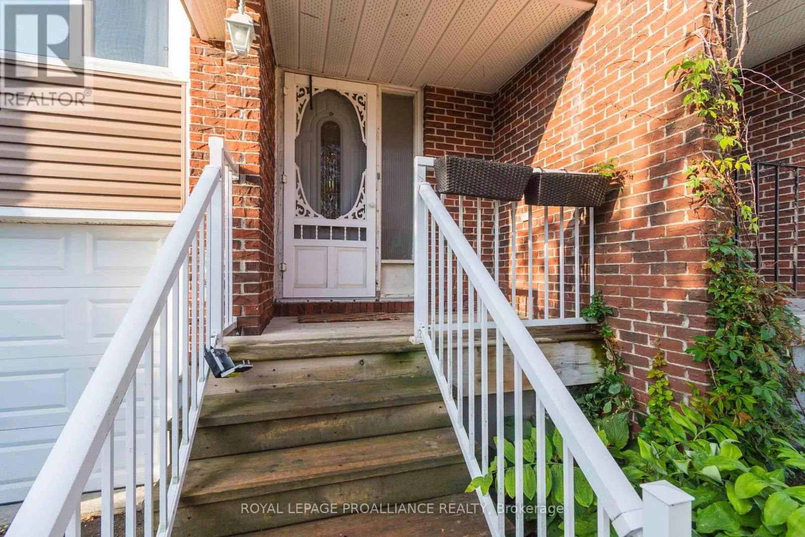 23 ANNA COURT