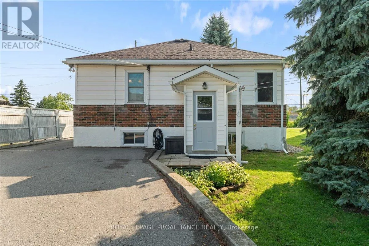 356 DUFFERIN AVENUE