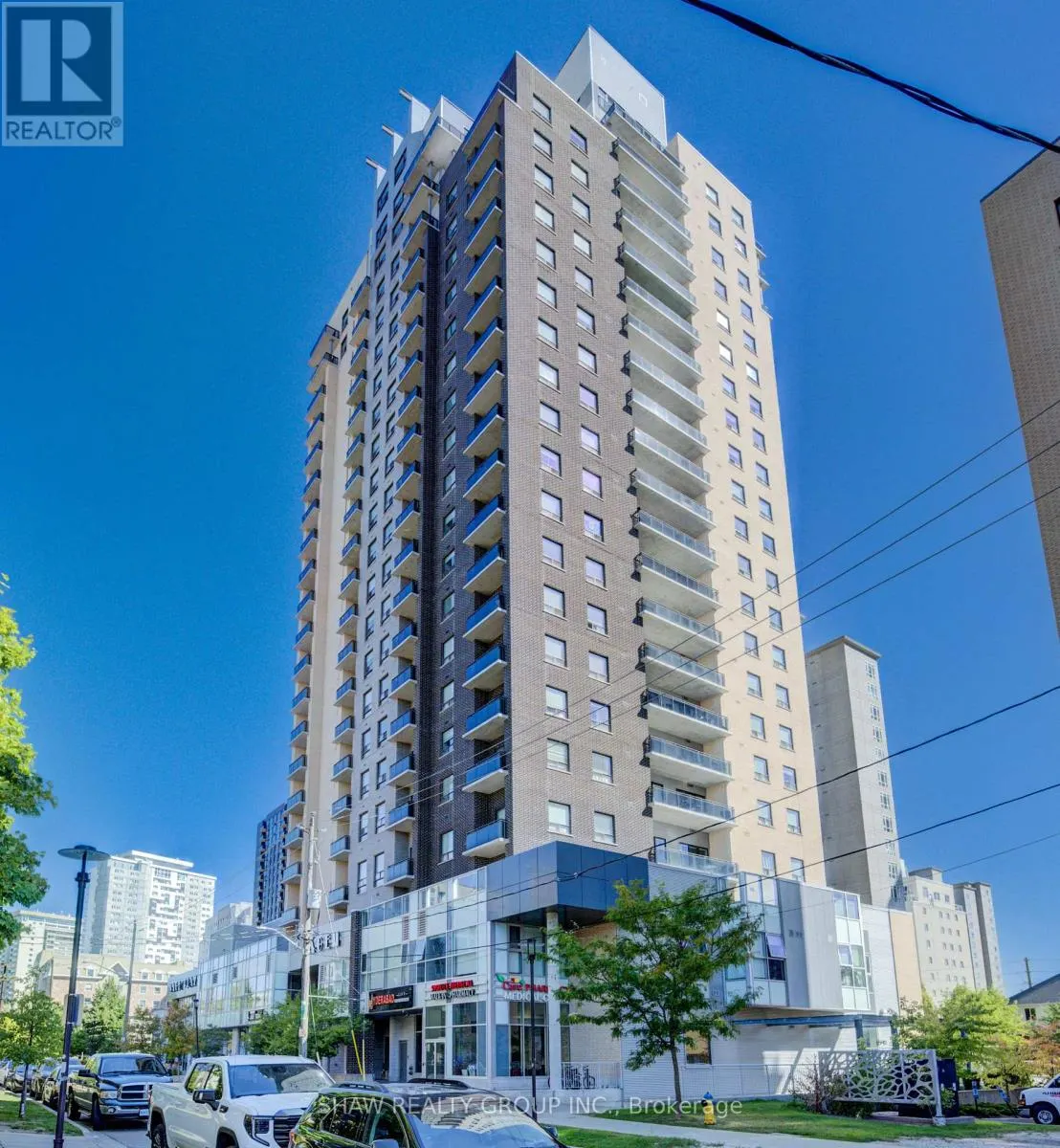 1203 - 318 SPRUCE STREET