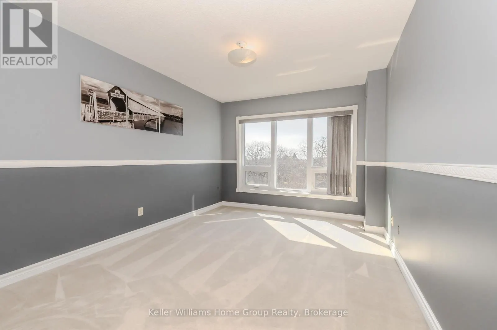1008 - 237 KING STREET W, #1008