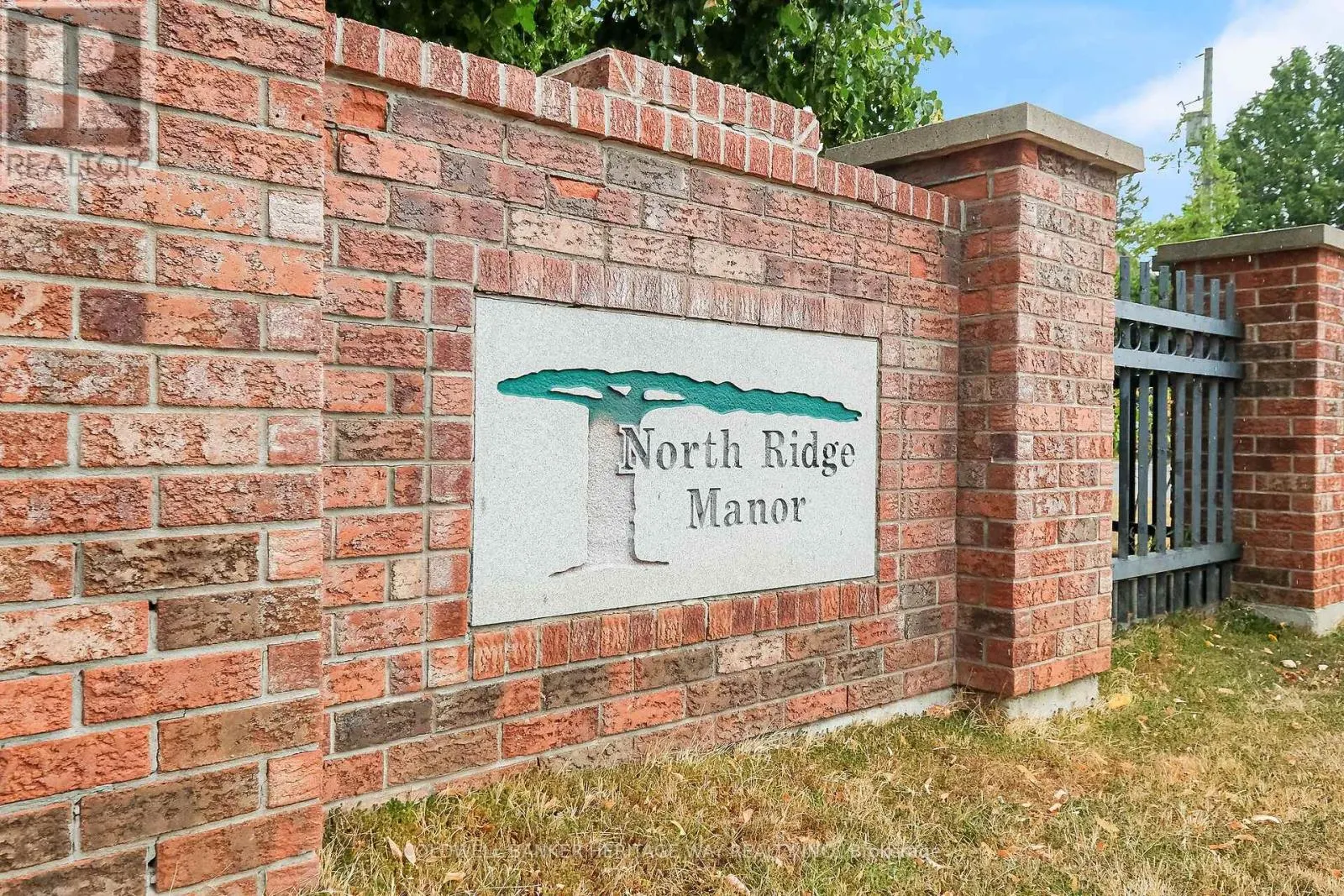 3 NORTH RIDGE MANOR