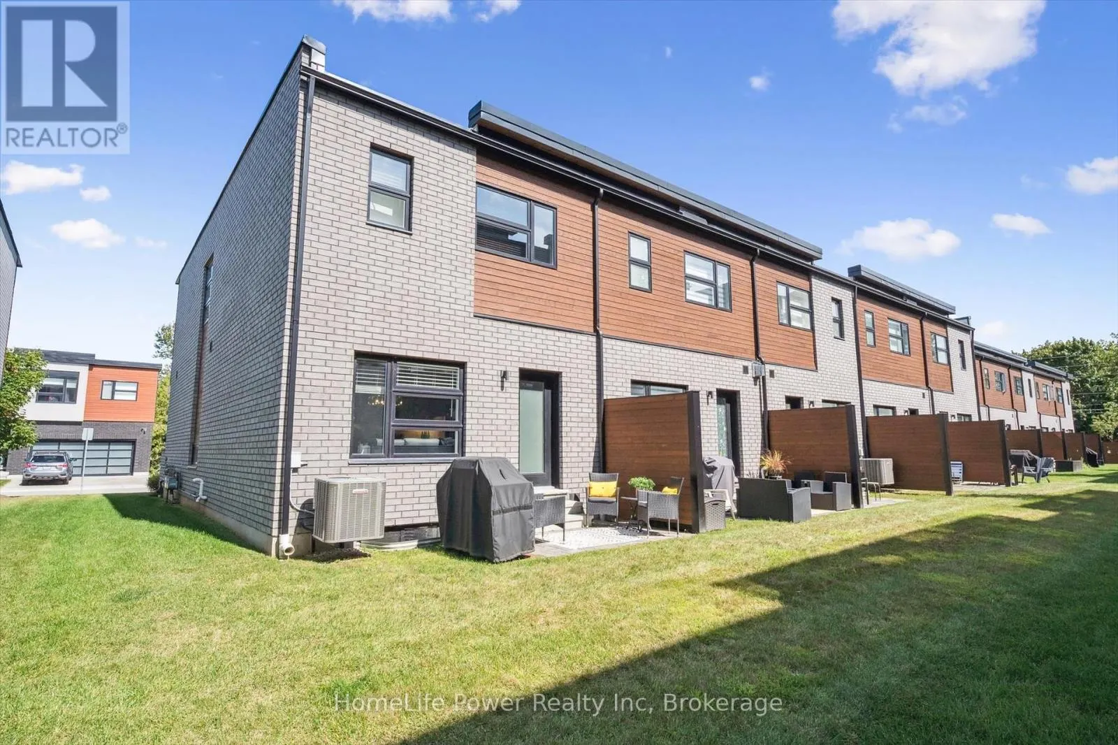 106 - 60 ARKELL ROAD, #106