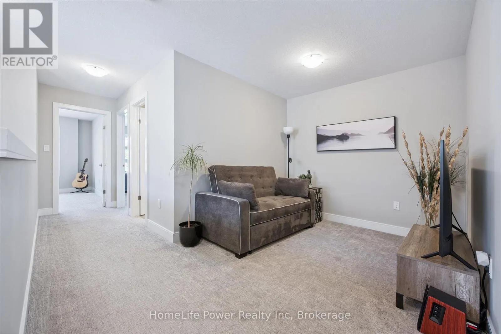 106 - 60 ARKELL ROAD, #106