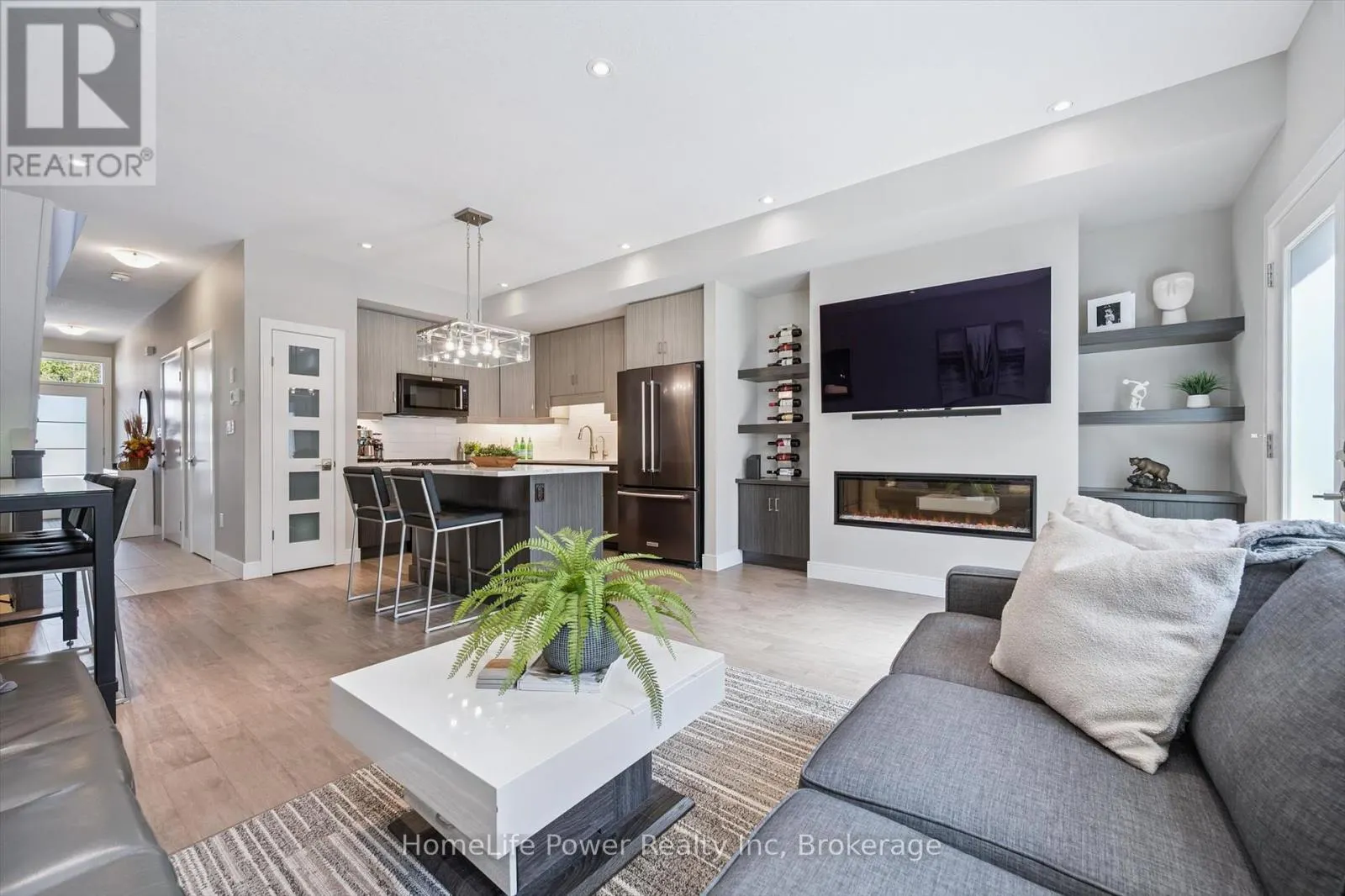 106 - 60 ARKELL ROAD, #106