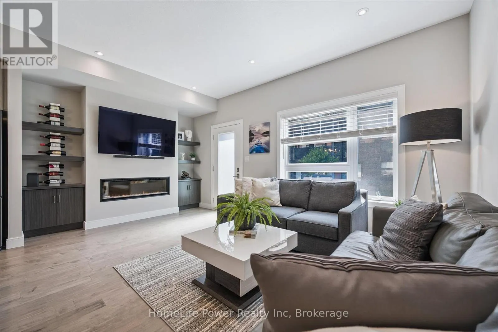 106 - 60 ARKELL ROAD, #106