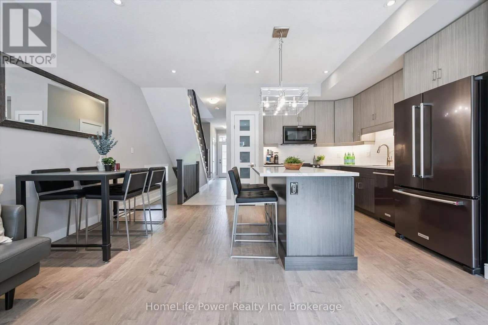 106 - 60 ARKELL ROAD, #106