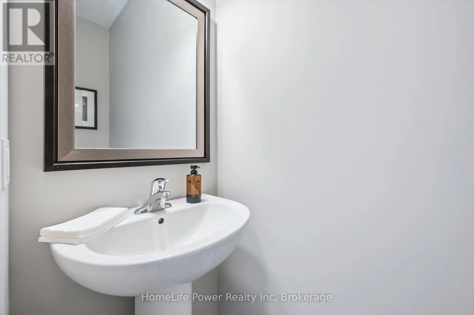 106 - 60 ARKELL ROAD, #106