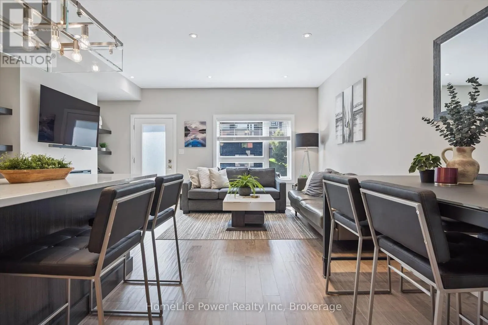 106 - 60 ARKELL ROAD, #106