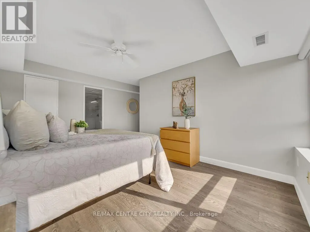 611 - 521 RIVERSIDE DRIVE, #611