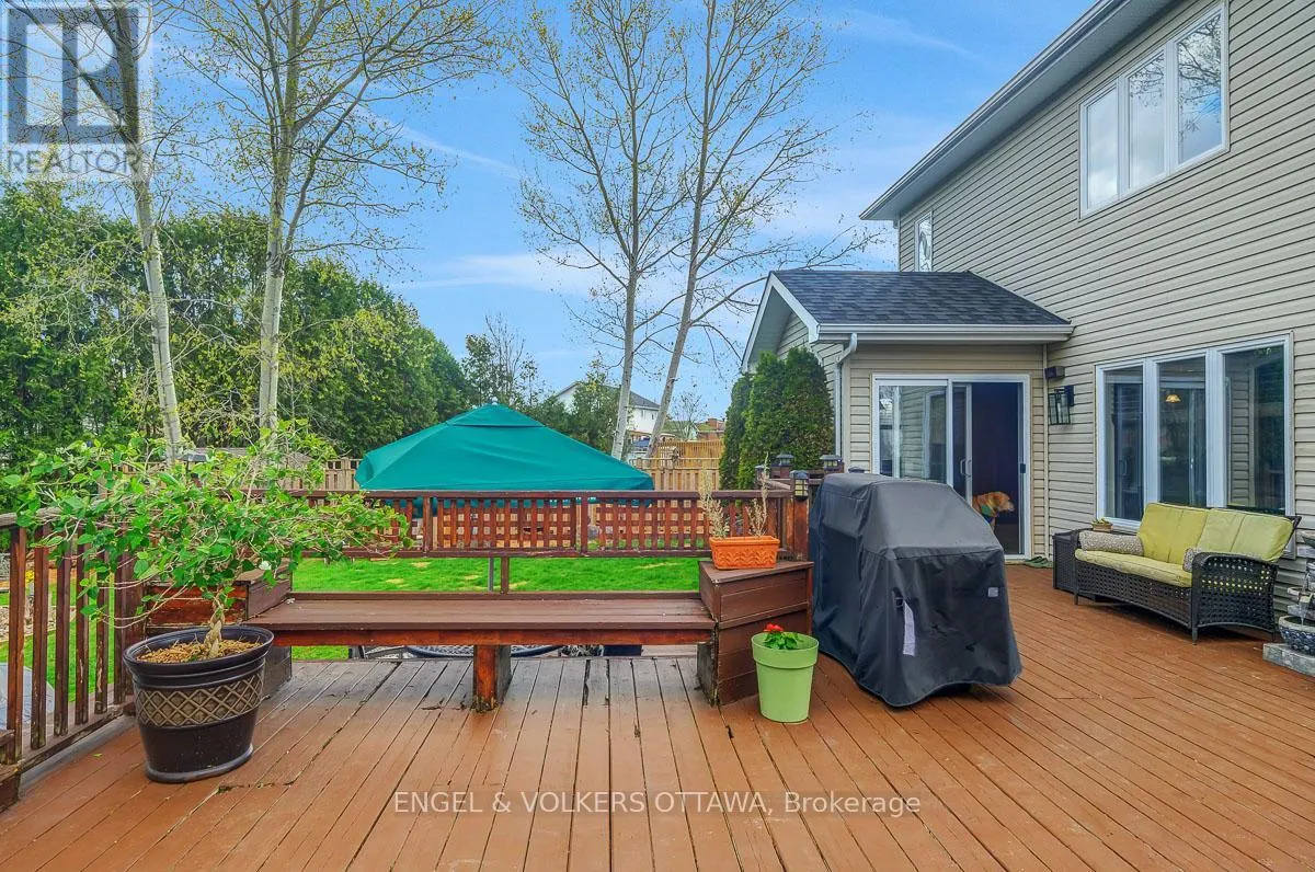 59 FRONTENAC BOULEVARD