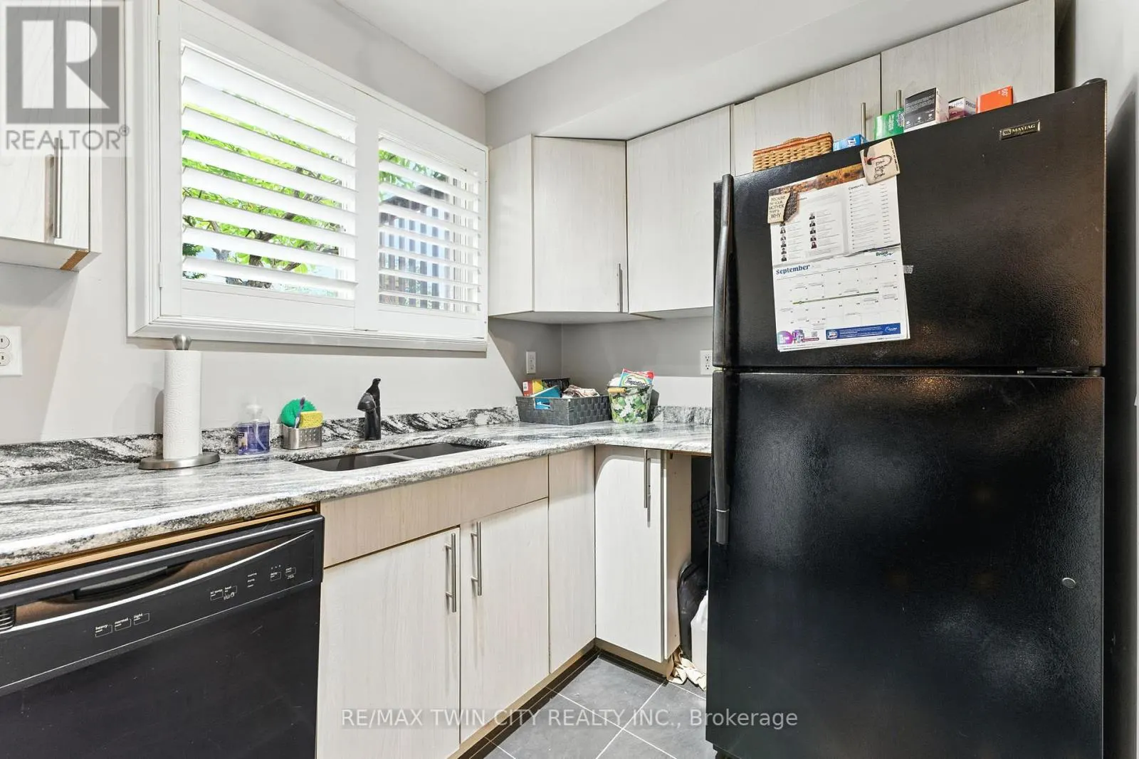 21 D'AUBIGNY ROAD