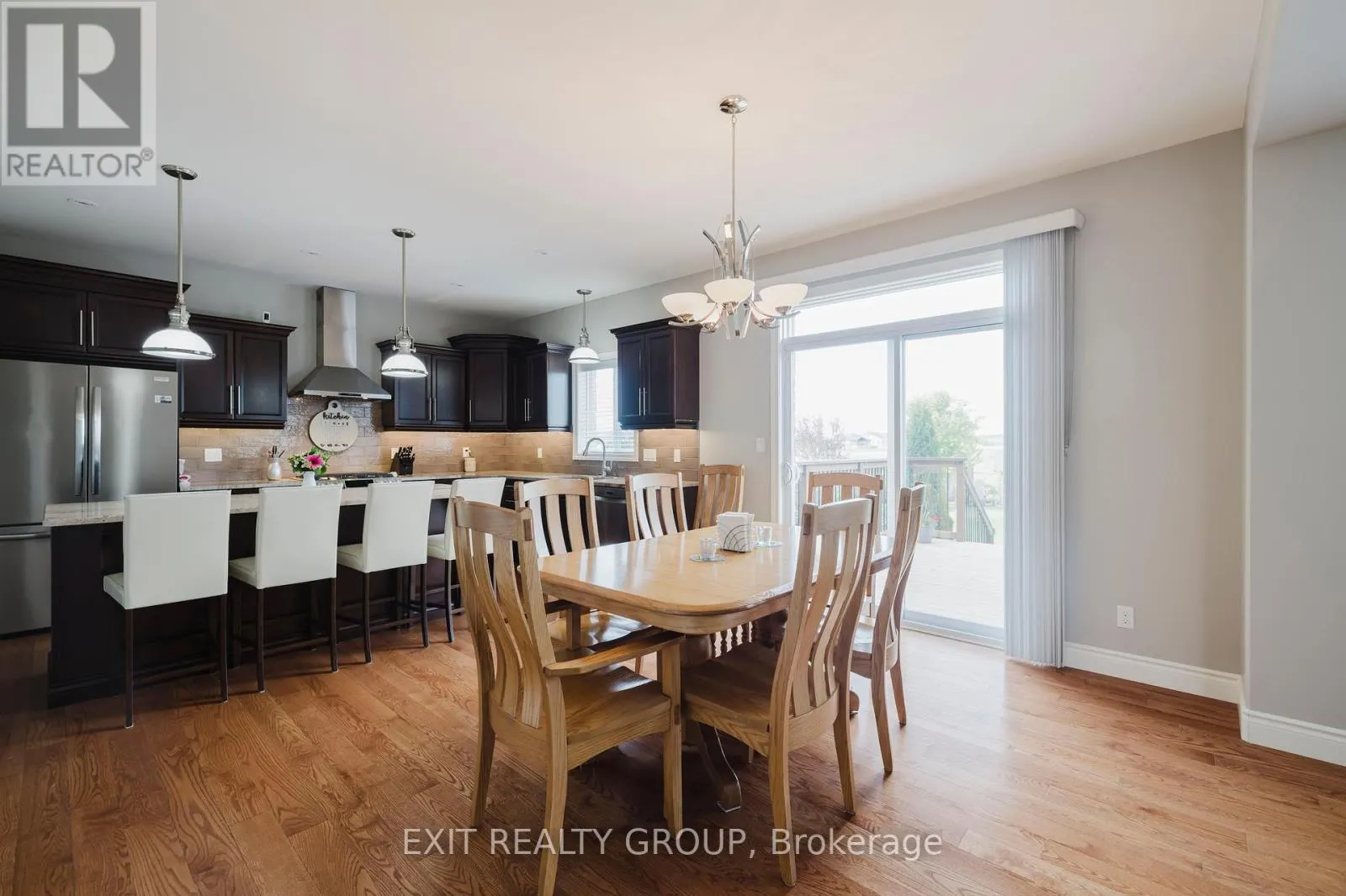 53 HAMPTON RIDGE DRIVE