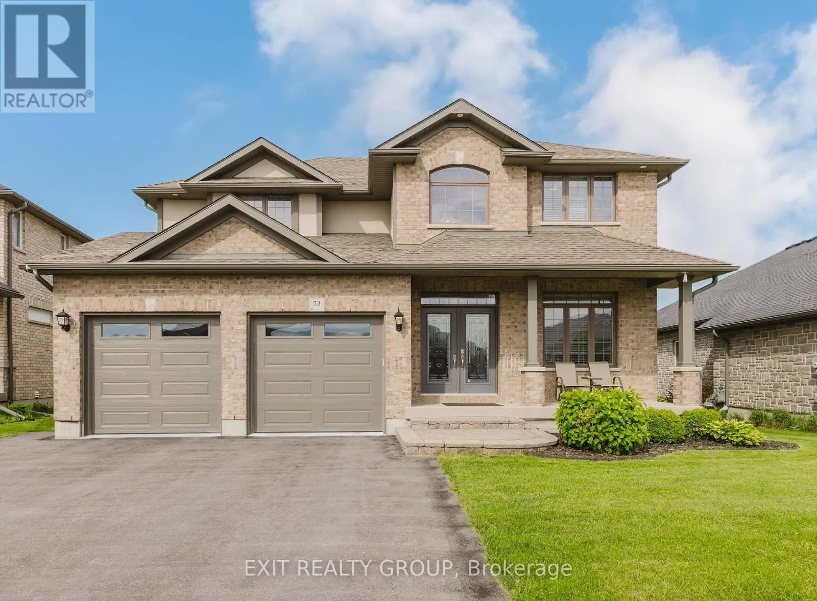 53 HAMPTON RIDGE DRIVE