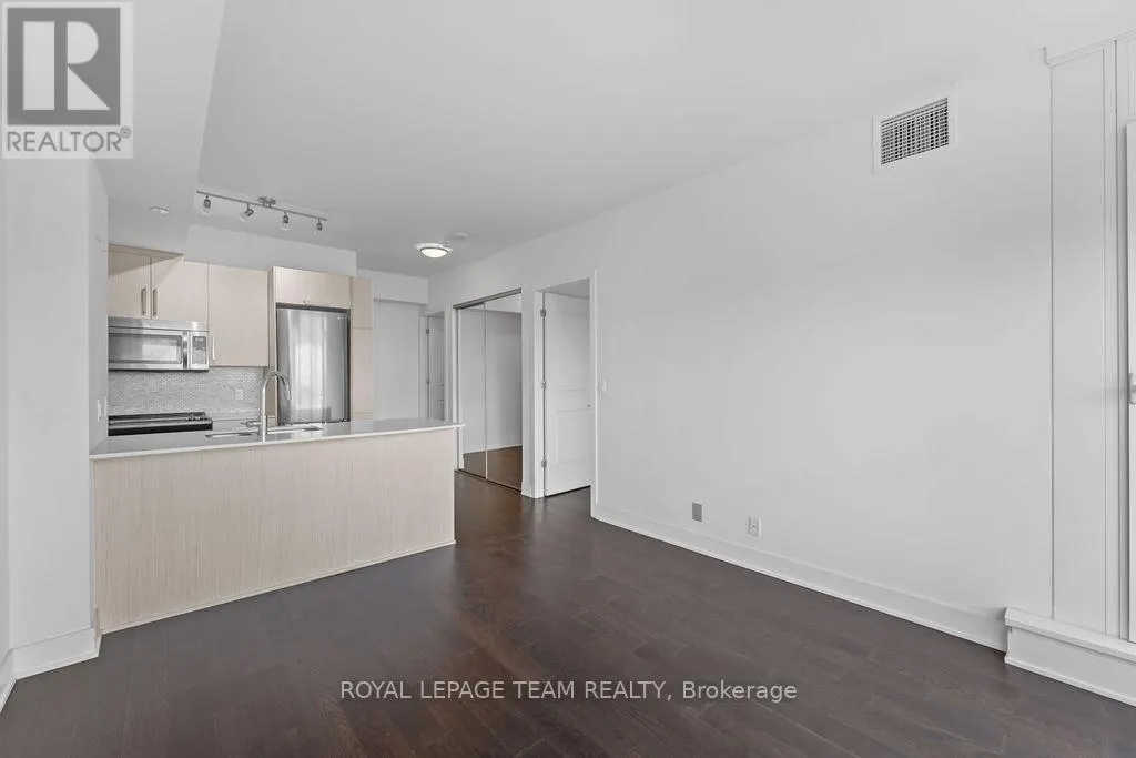 1107 - 485 RICHMOND ROAD