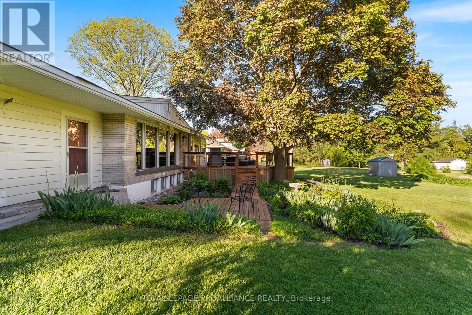 7 HUTTON DRIVE