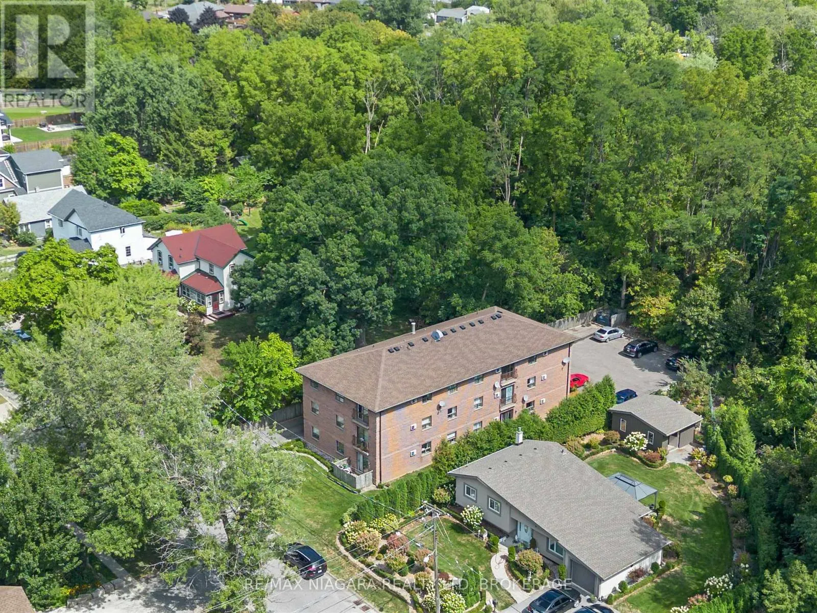 302 - 78 WELLAND STREET N, #302