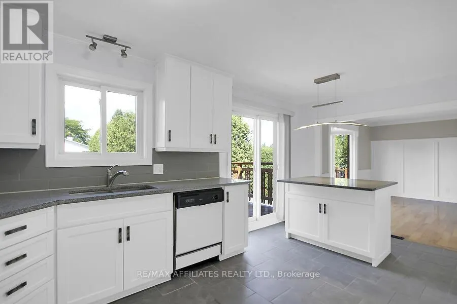 23 TAMBLYN CRESCENT