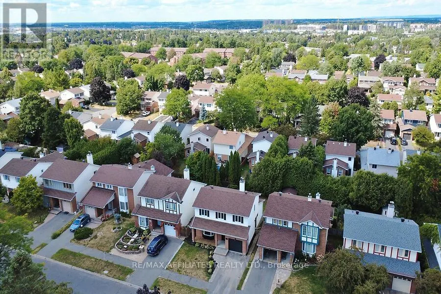 23 TAMBLYN CRESCENT