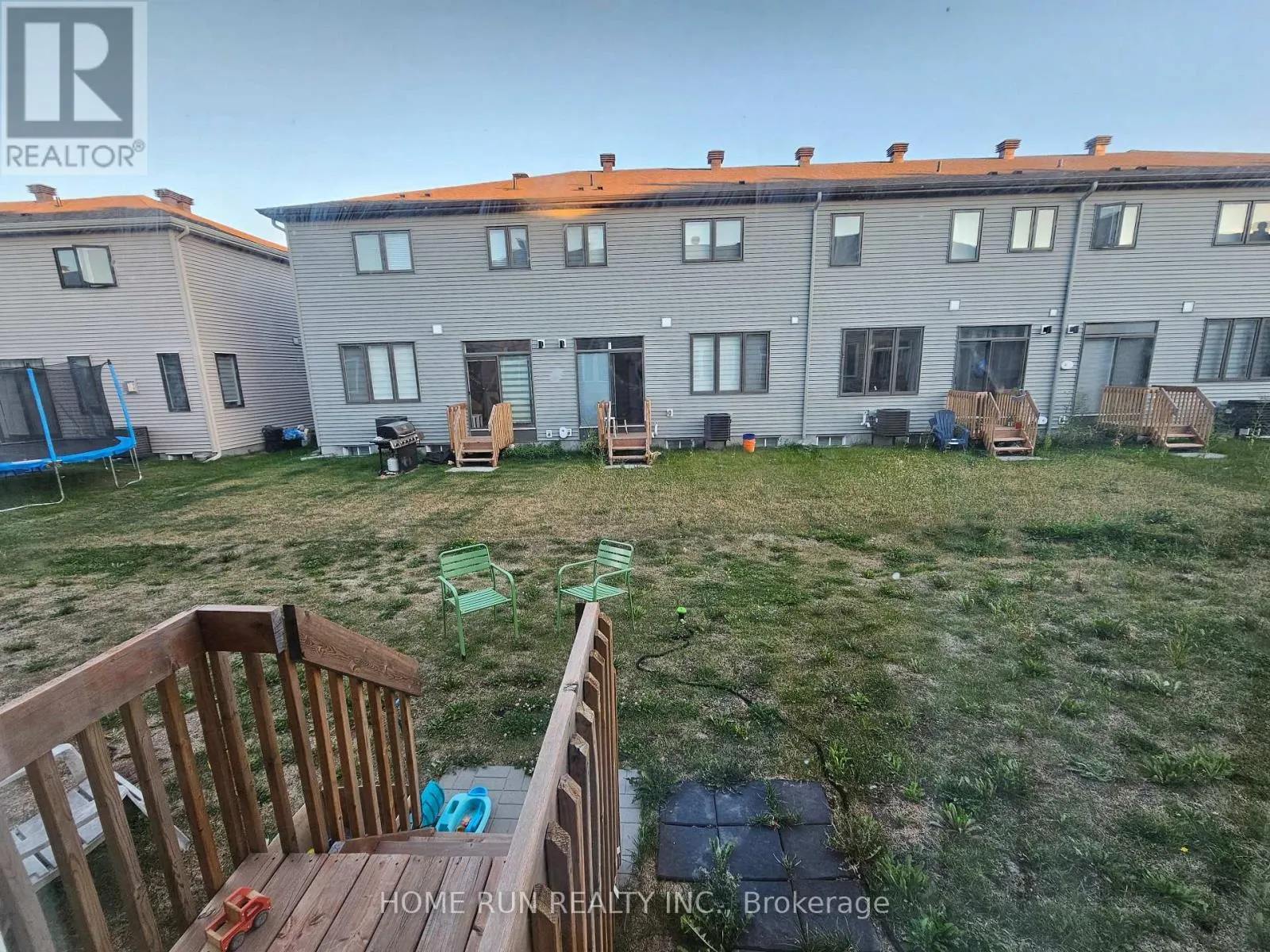 2499 WATERCOLOURS WAY