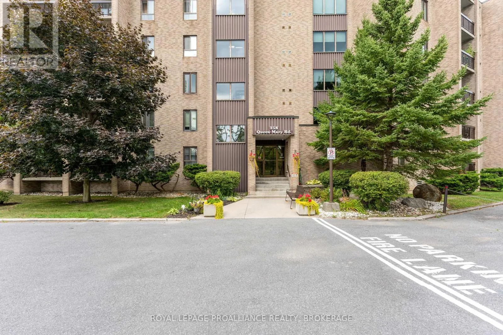 515 - 358 QUEEN MARY ROAD, #515