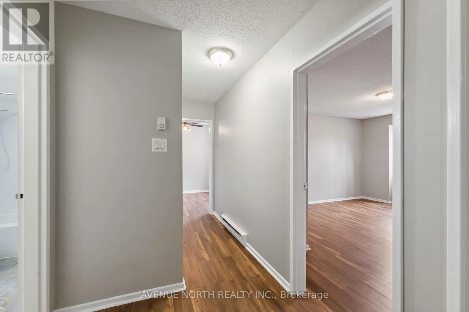 34J - 1958 JASMINE CRESCENT