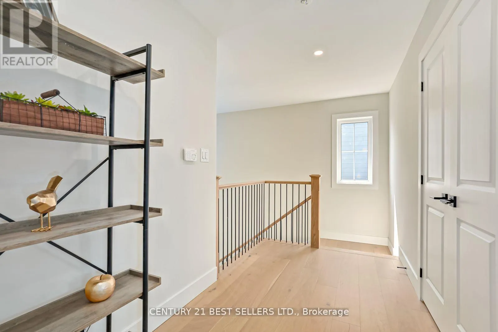 168 COURTLAND STREET