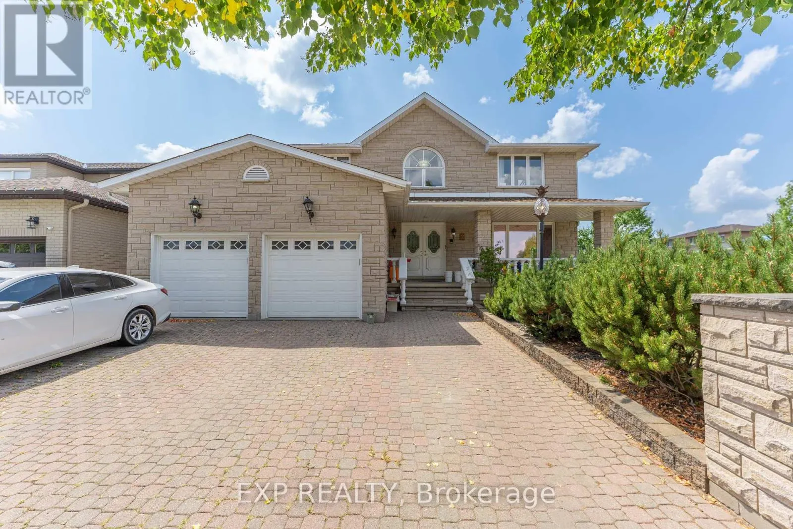 2 GLENCREST AVENUE