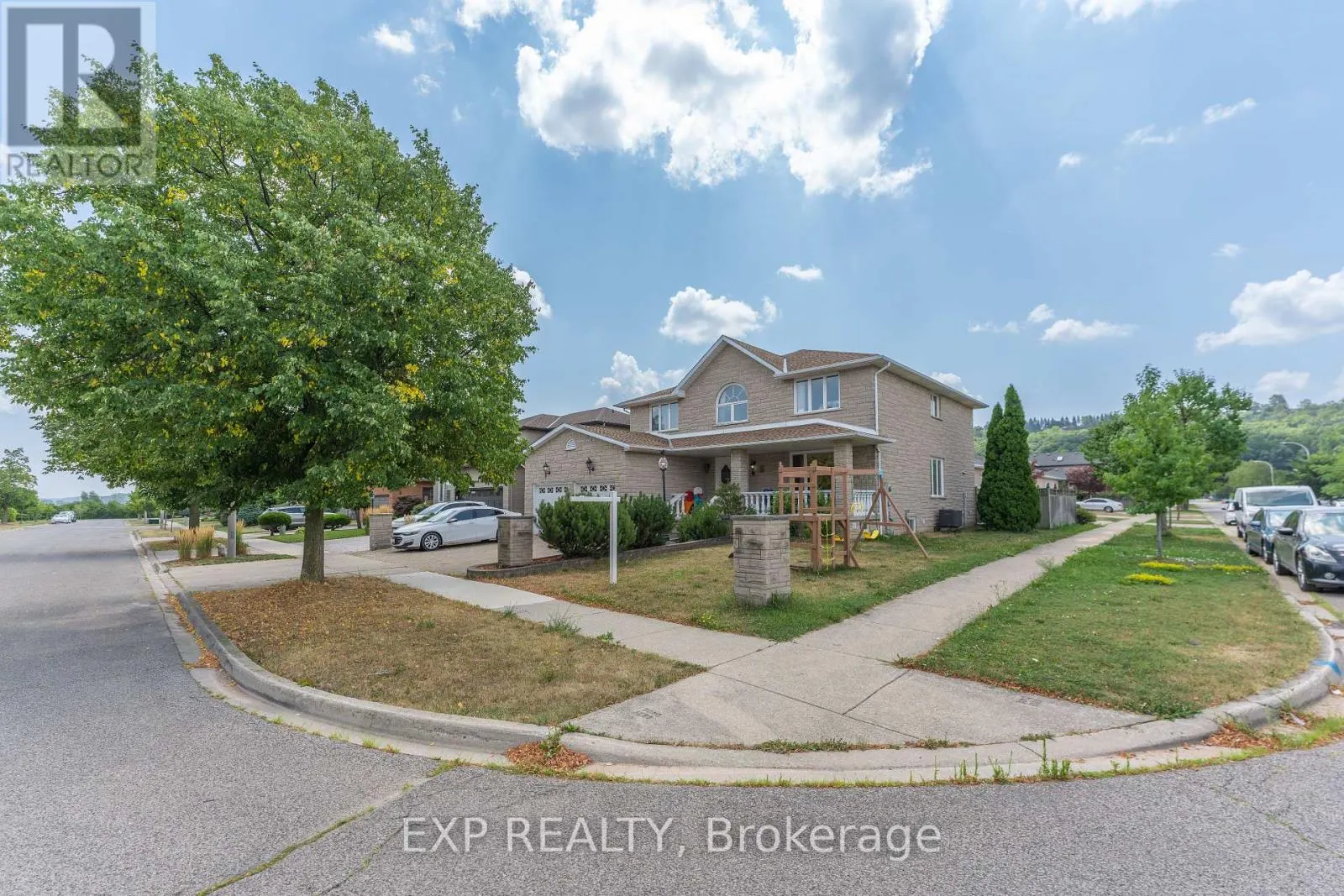 2 GLENCREST AVENUE