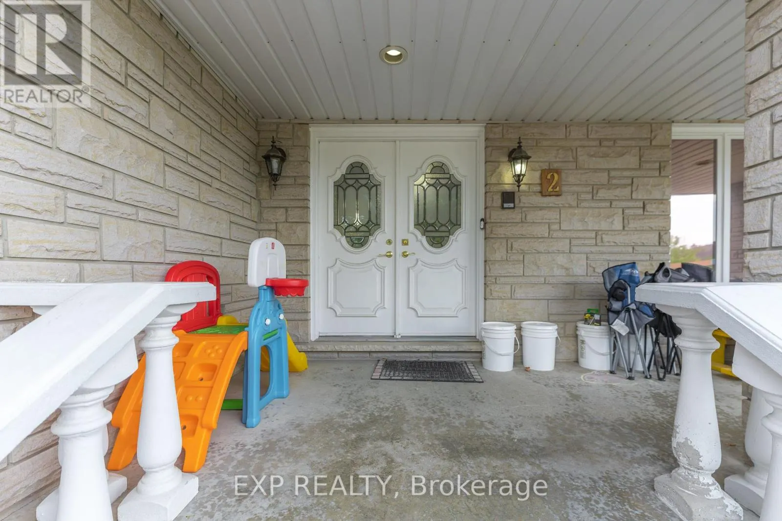 2 GLENCREST AVENUE