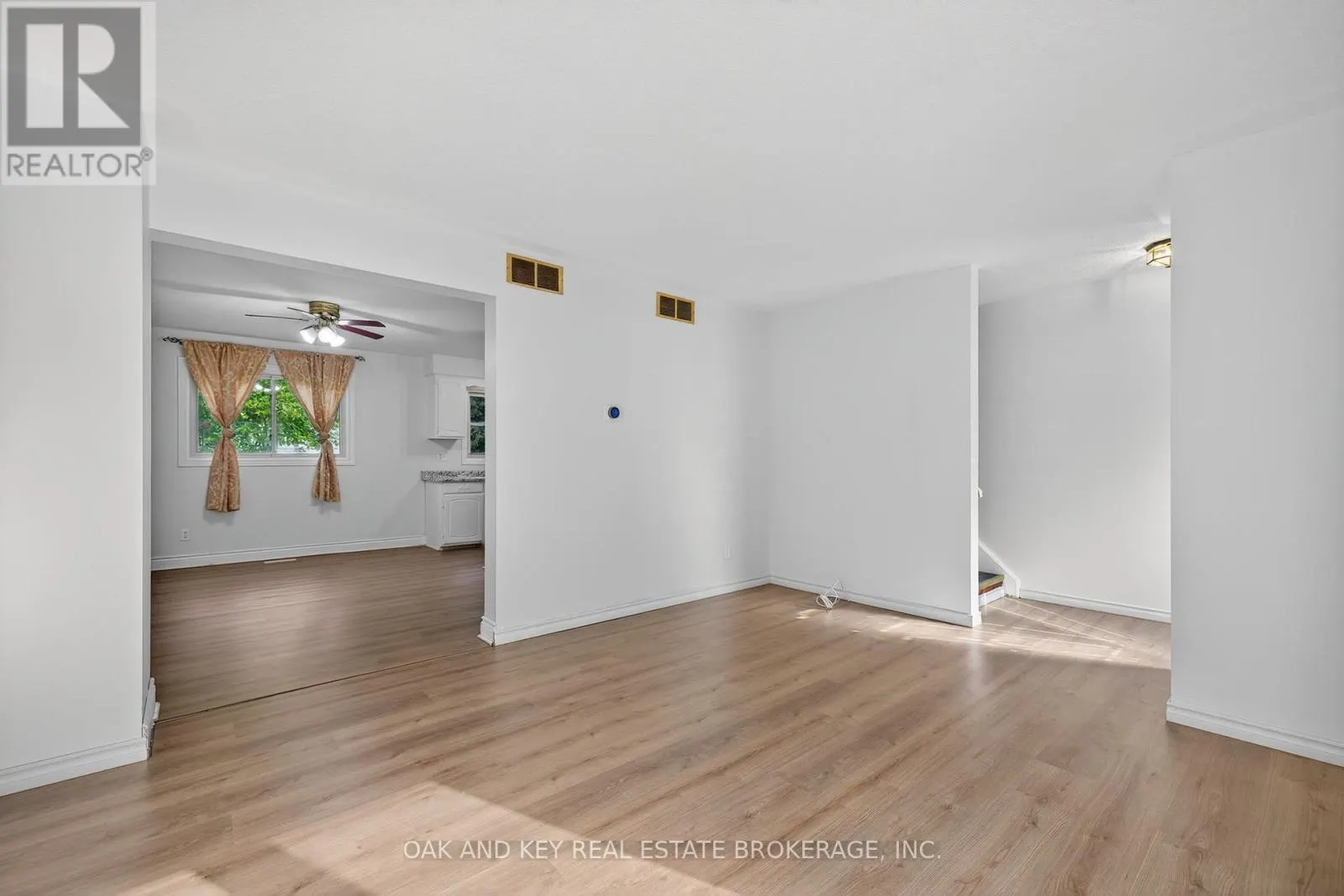 800 MONSARRAT AVENUE
