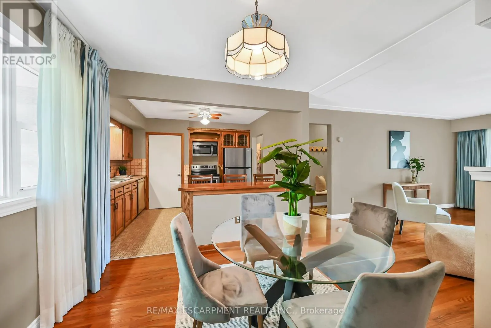 31 BELAIR DRIVE
