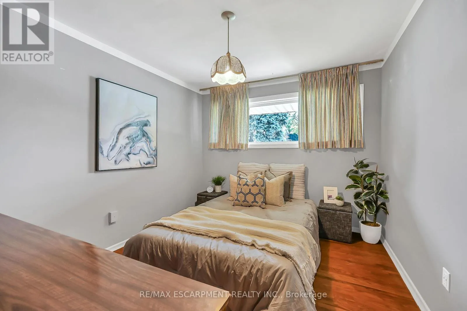 31 BELAIR DRIVE