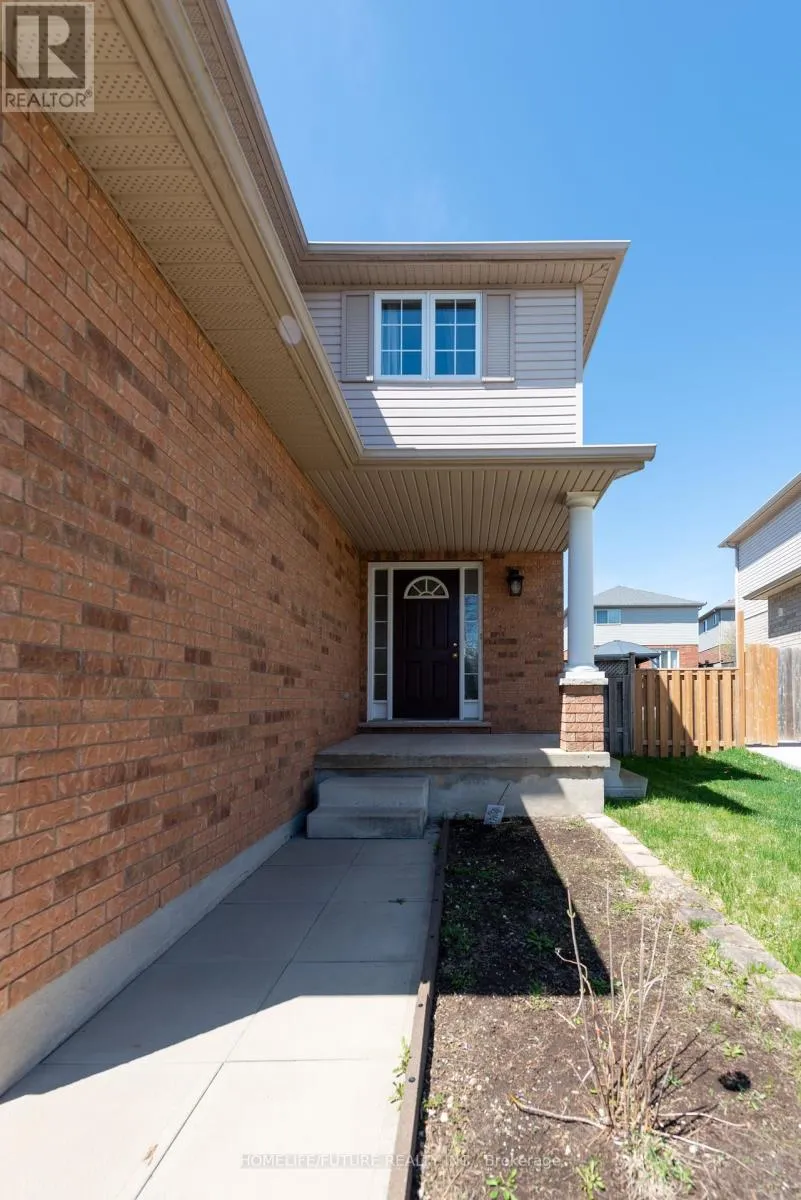 264 HOLBEACH COURT