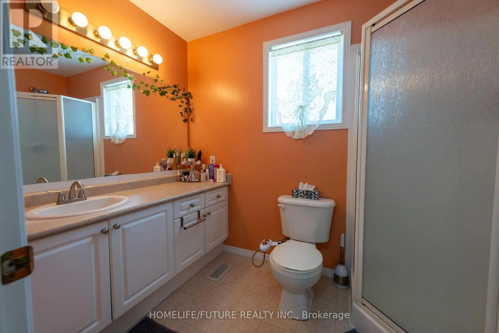 264 HOLBEACH COURT