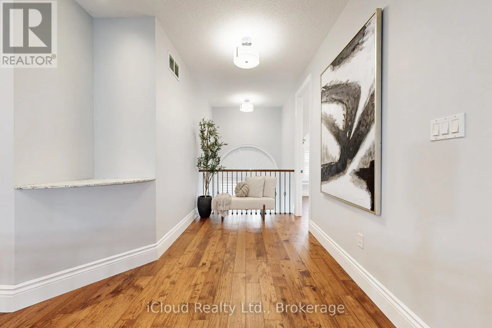 7 RIESLING COURT