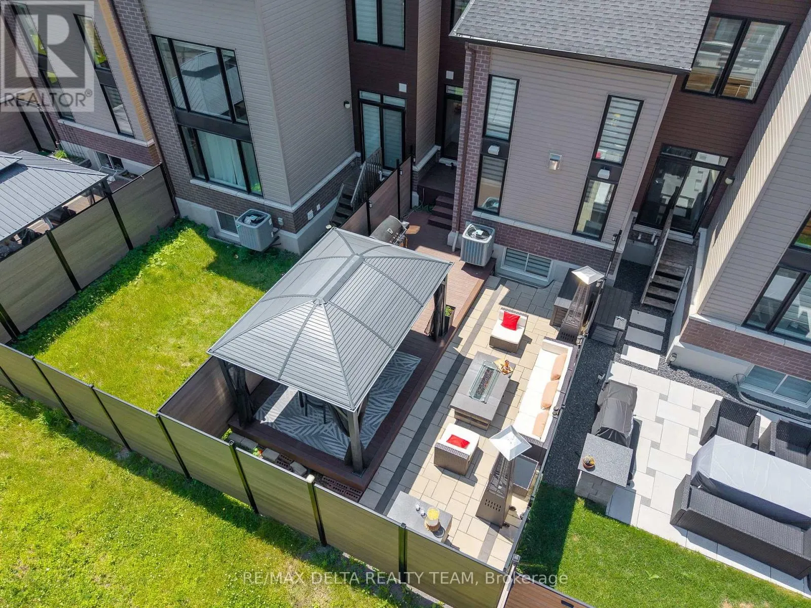 478 TRIDENT MEWS