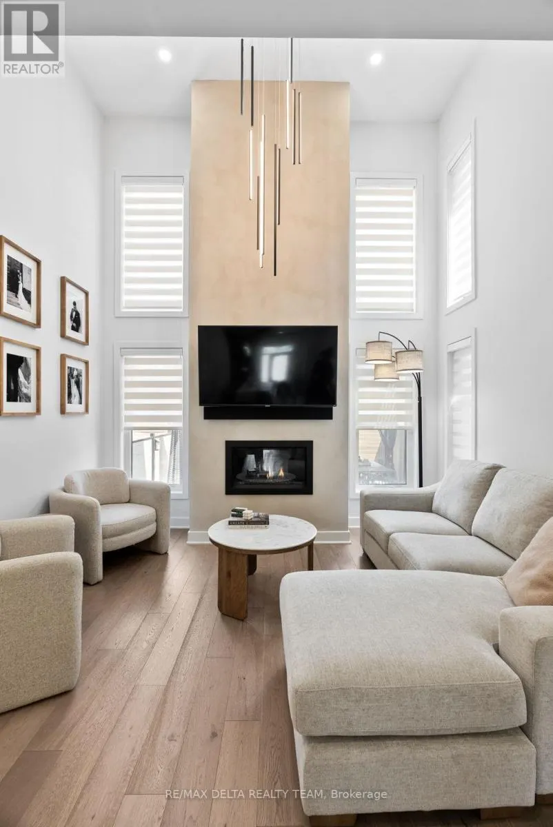 478 TRIDENT MEWS