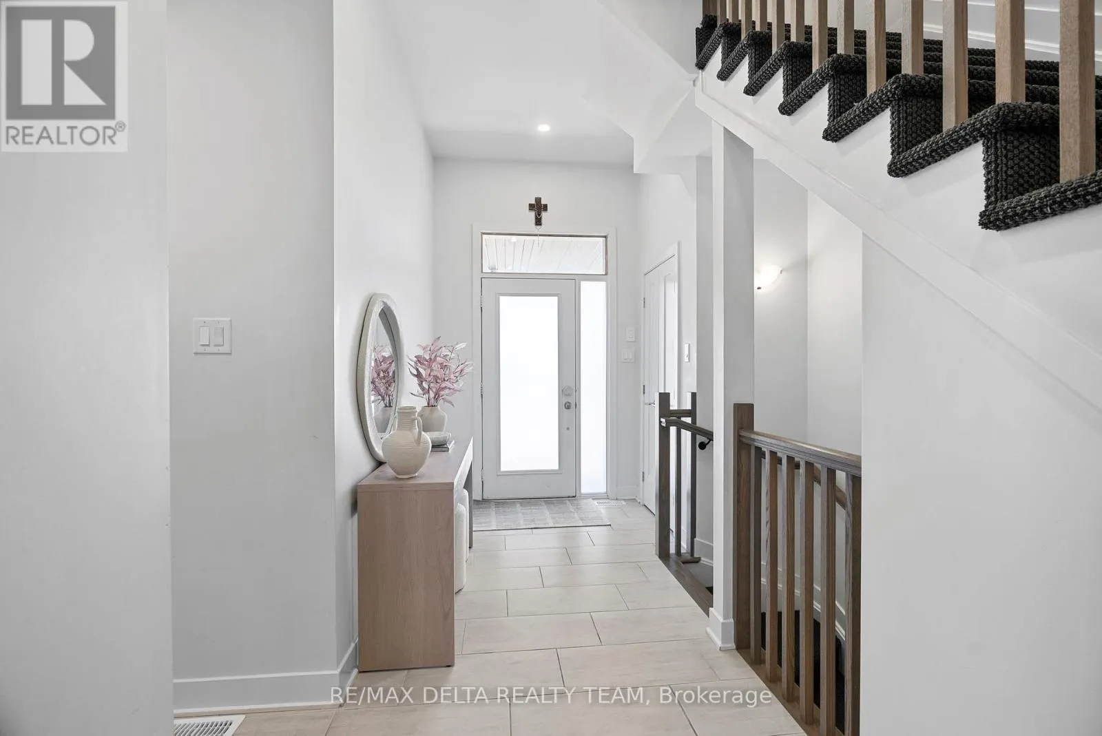 478 TRIDENT MEWS