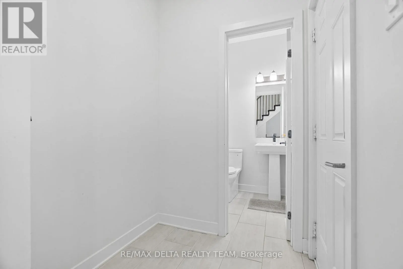 478 TRIDENT MEWS