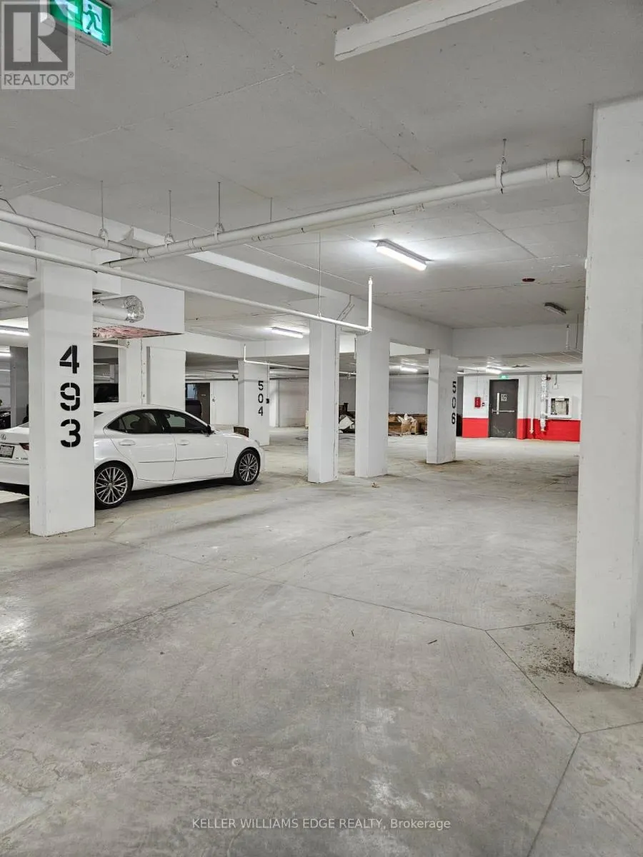 602 - 470 DUNDAS STREET E