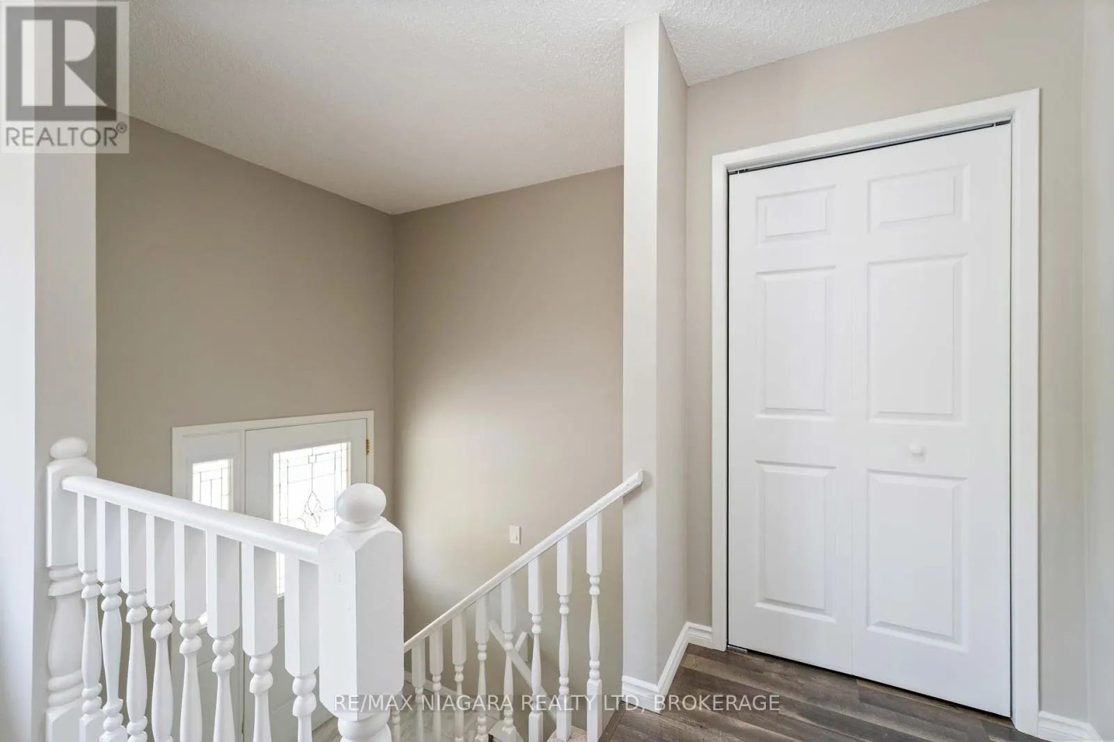 8299 MUNDARE CRESCENT