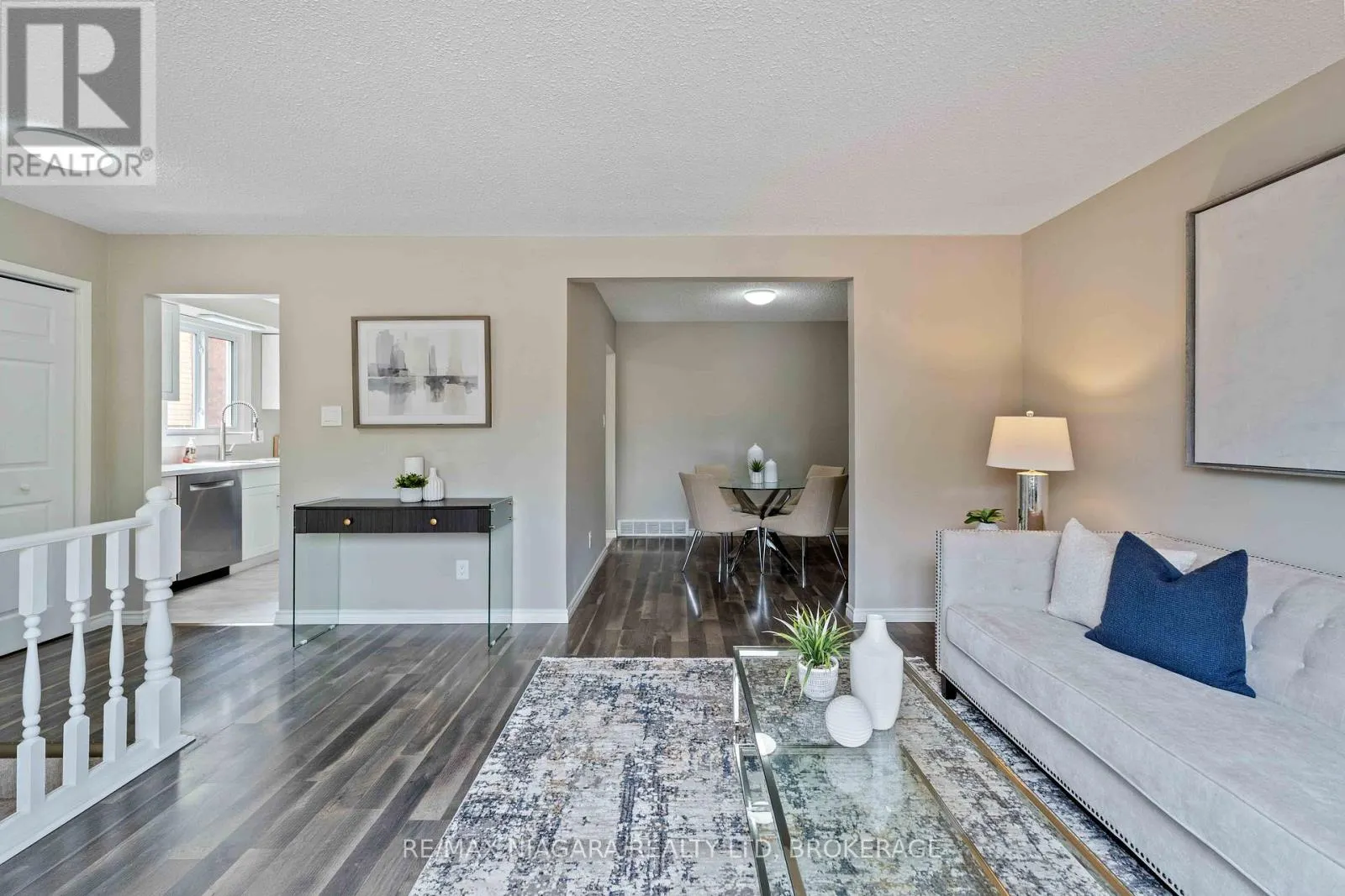 8299 MUNDARE CRESCENT