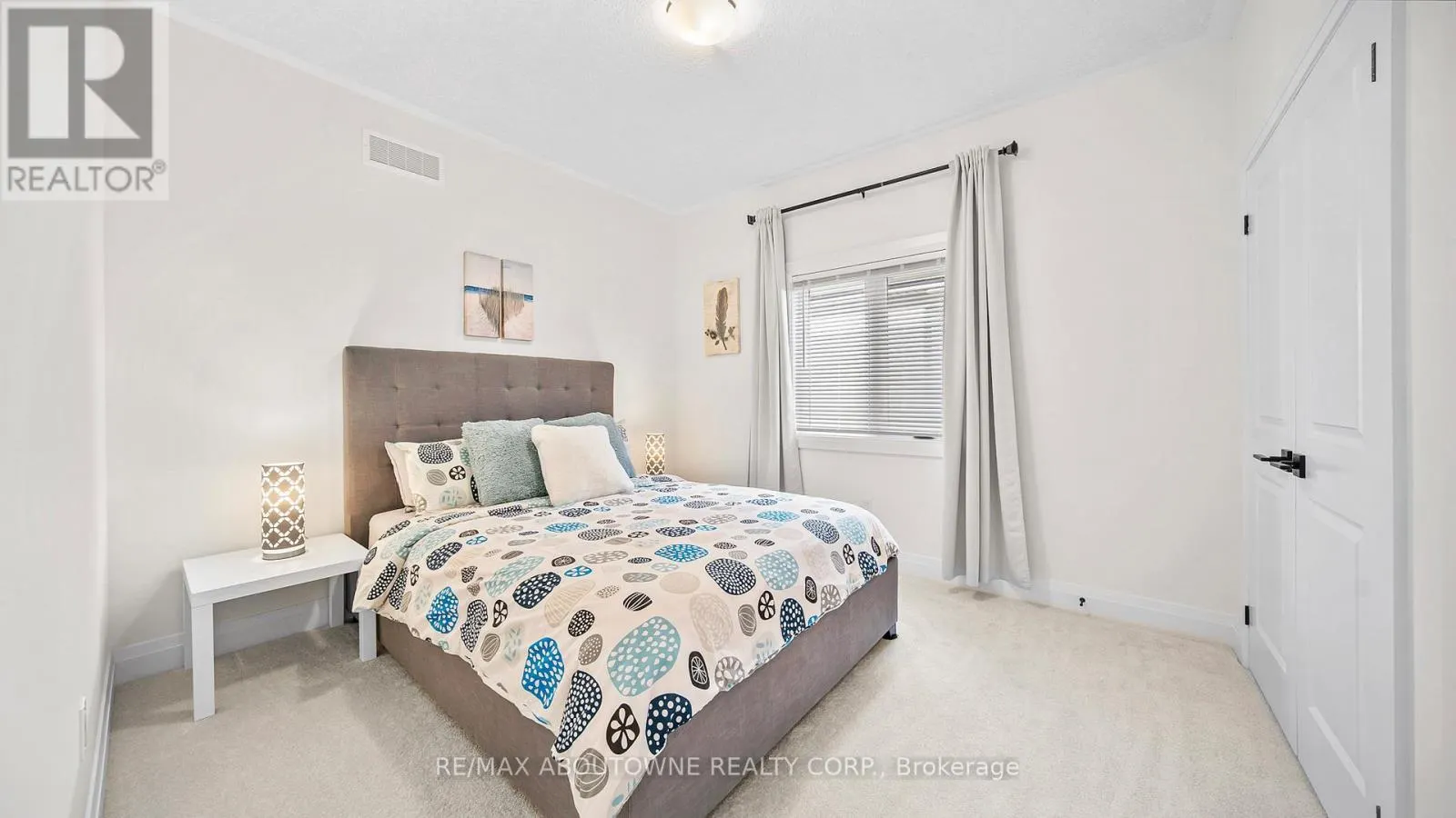 27 JACOB DETWEILLER DRIVE